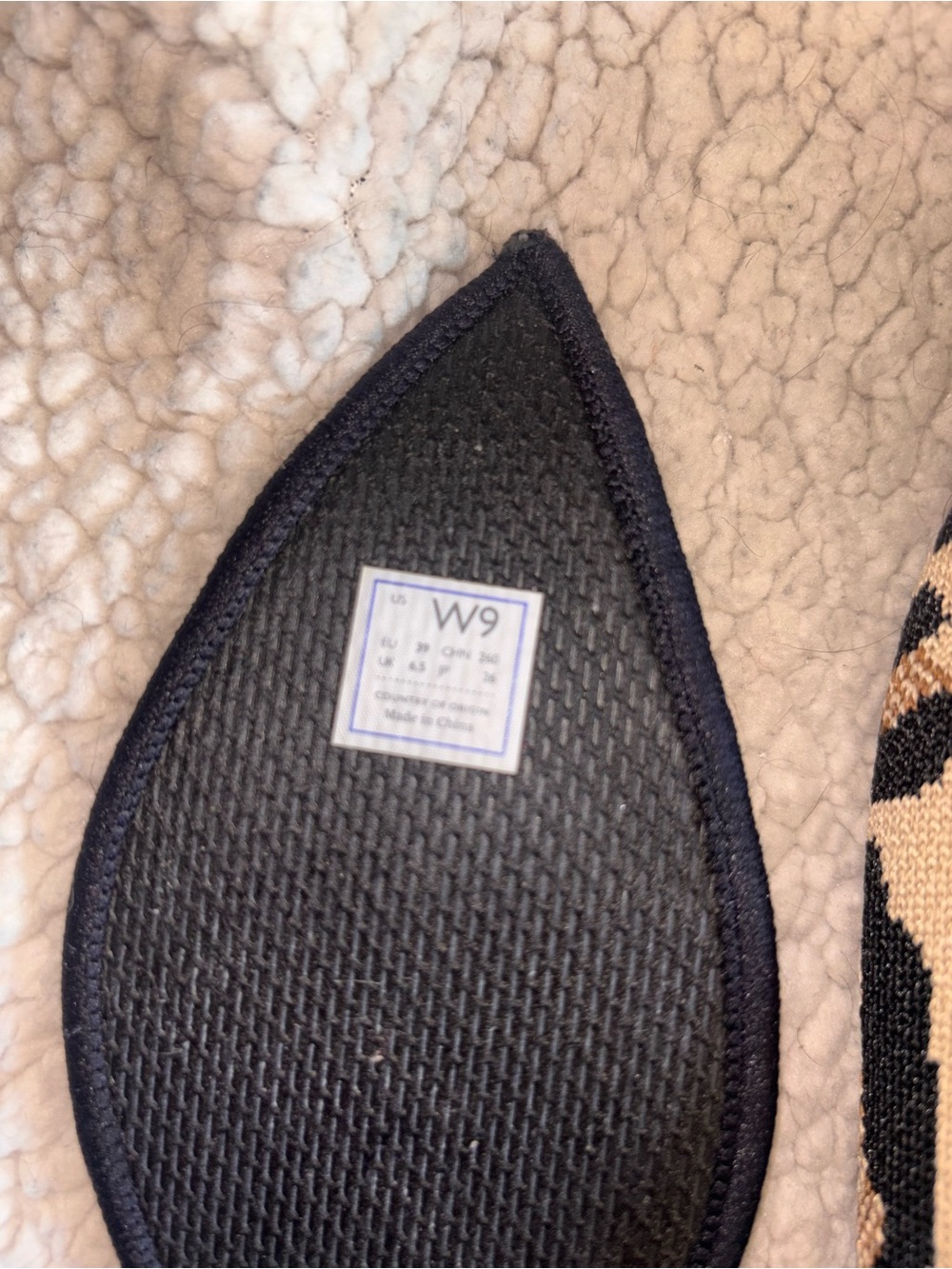 Rothy’s The Point Big Cat Leopard Print Knit Flats Women’s Size 9 US - Picture 8 of 8